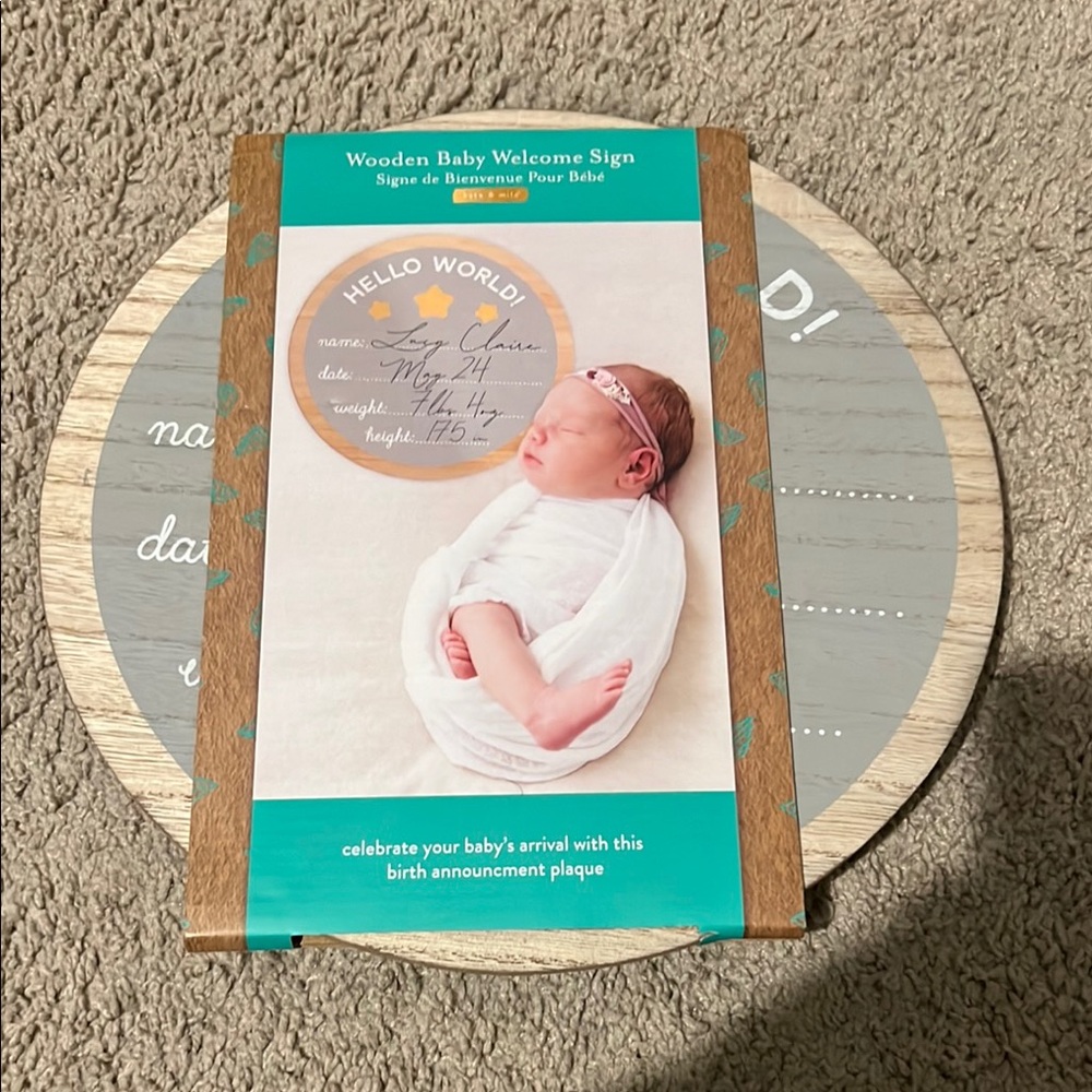 Wooden Baby Welcome Sign